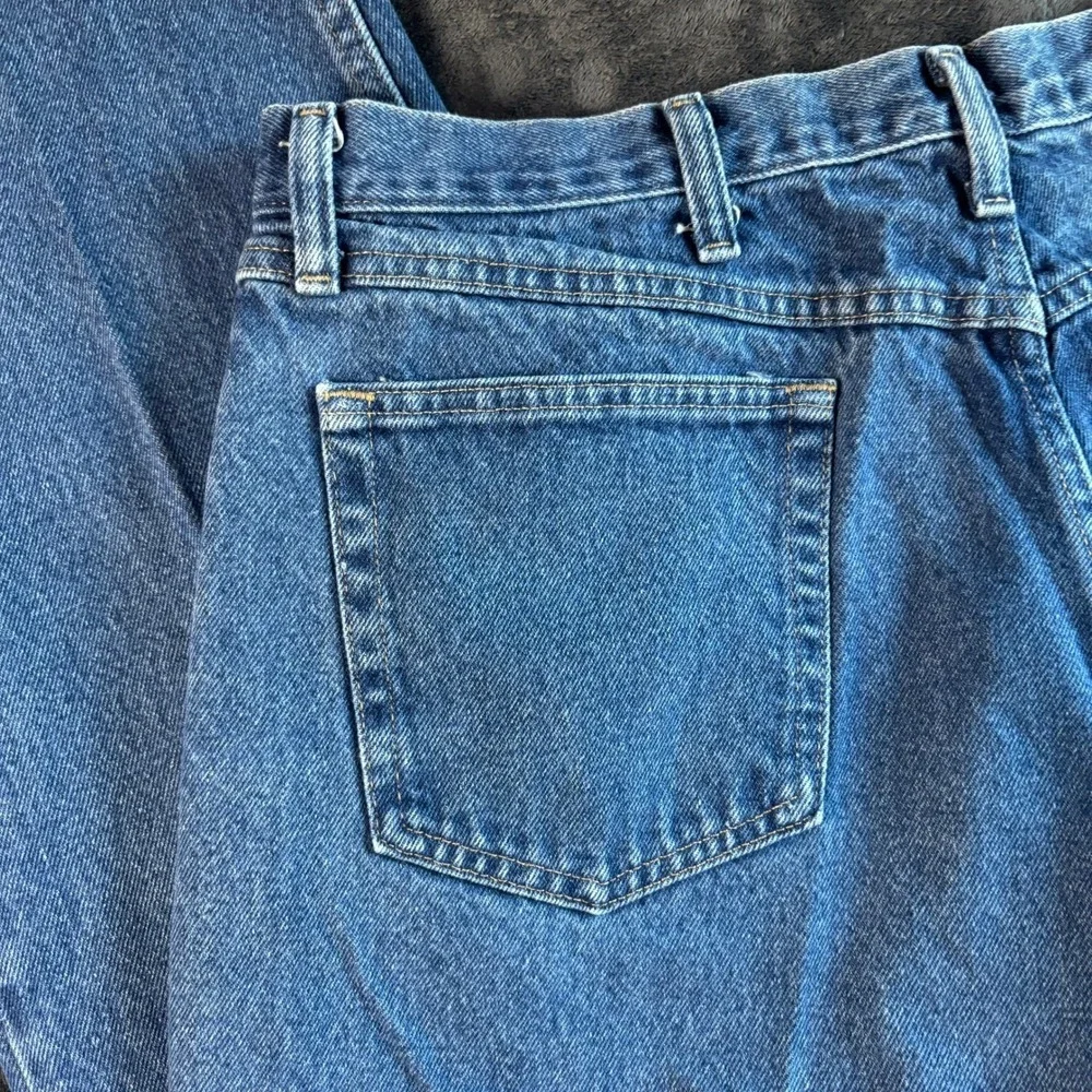 Wrangler Authentic Jeans Menswear Size 38x30 Denim Pants Classic Fit Blue